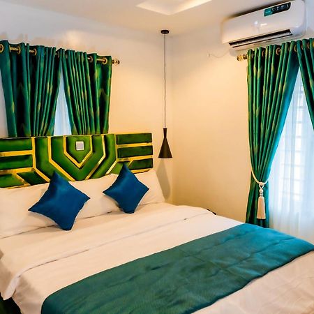 El Elyon Hotel And Suites Lagos Exterior foto