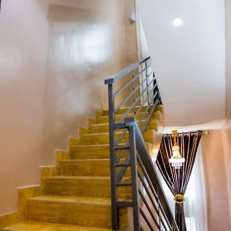 El Elyon Hotel And Suites Lagos Exterior foto